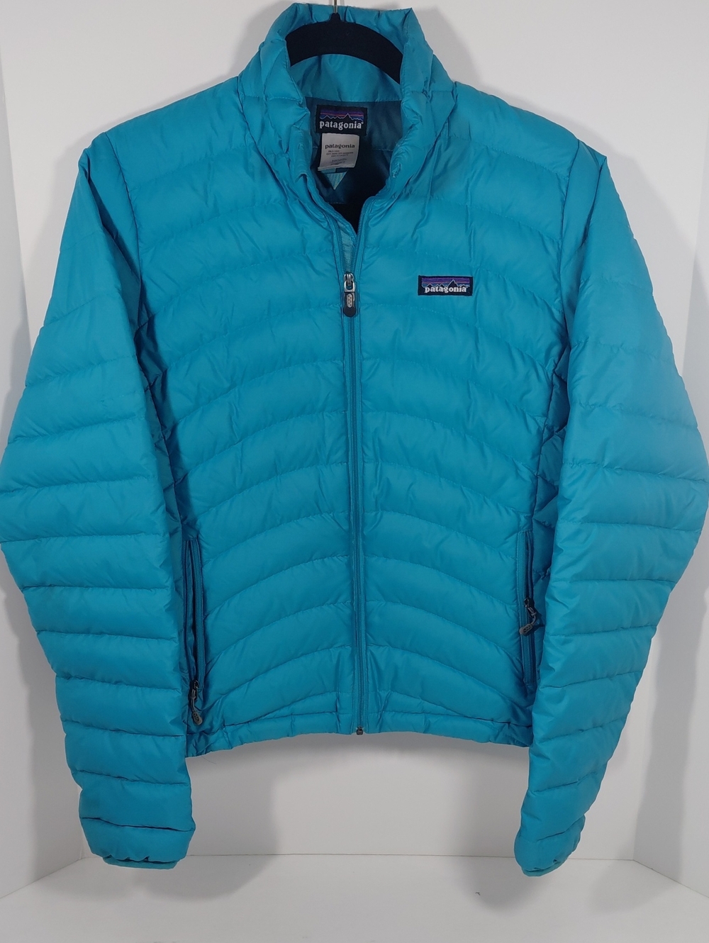 Patagonia Women's Puffer Short Length Jacket - Turquoise Blue Sz Medium